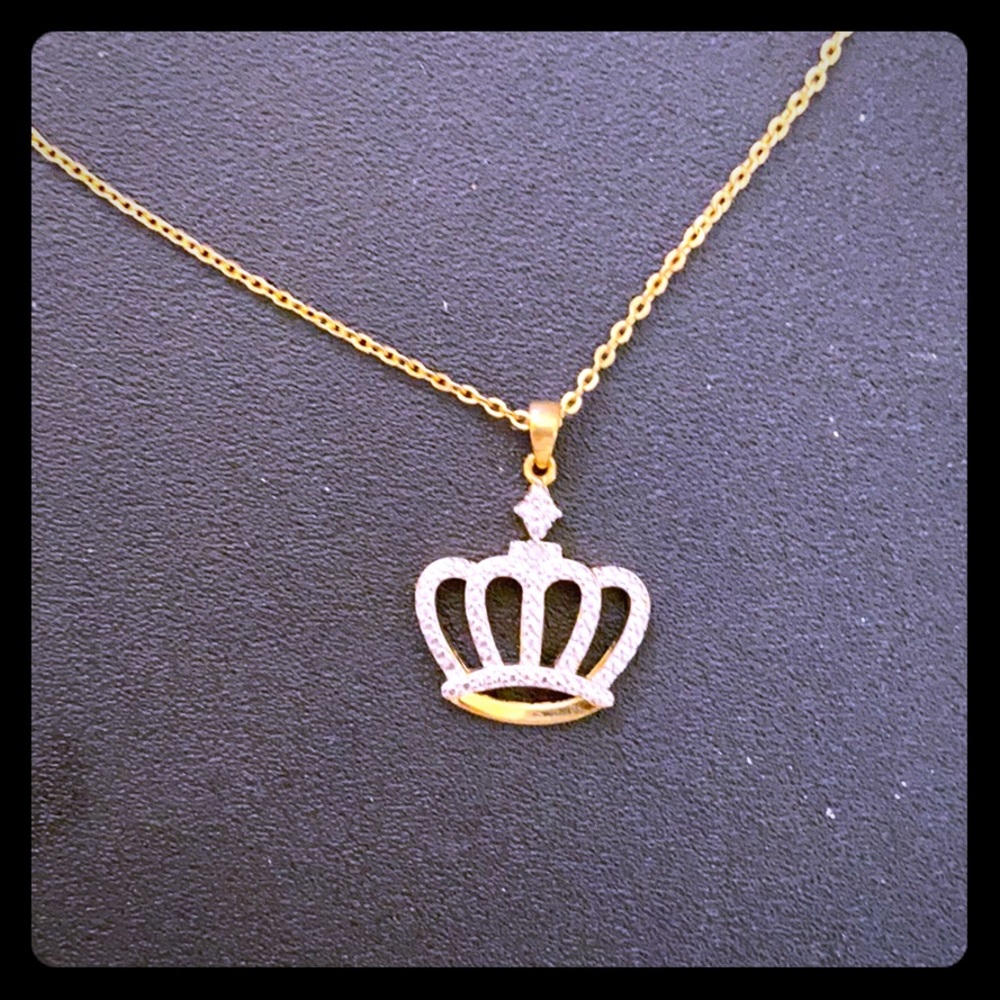 Crown necklace